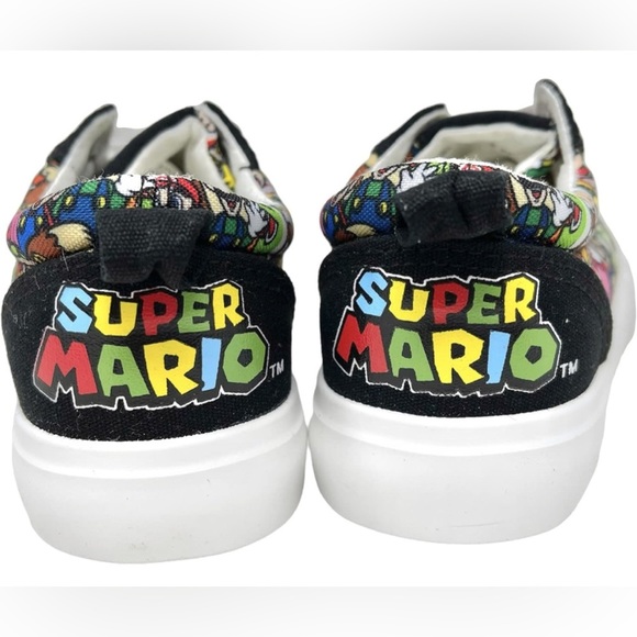 Super Mario Brothers Game Over Nintendo Lace Up Shoes New with Tags Boy or Girls - Picture 6 of 7